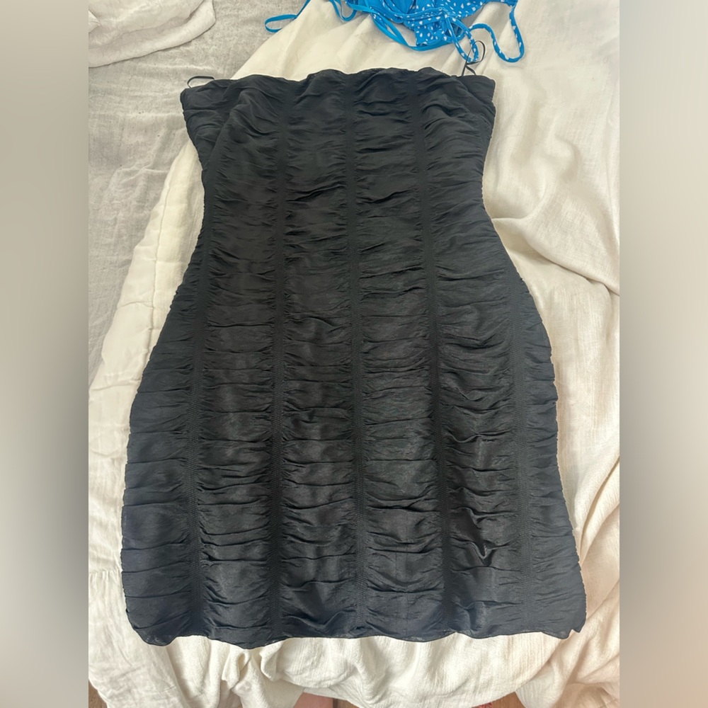 Elegant Black Ruched Dress